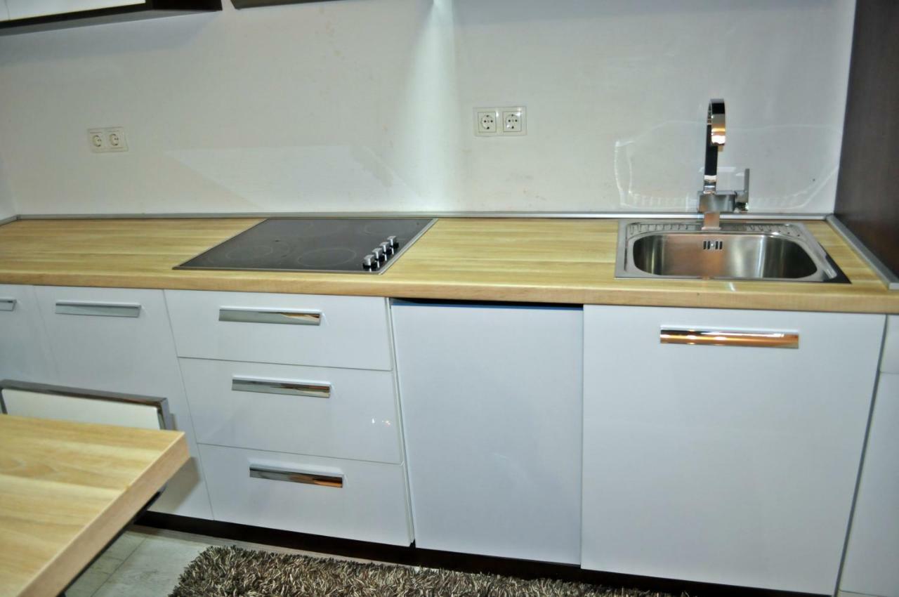 شقة توزلا  في Apartman Dina المظهر الخارجي الصورة