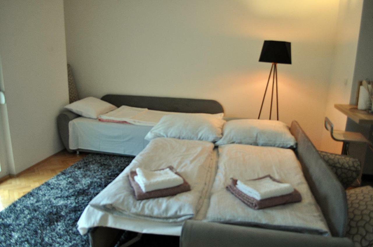 شقة توزلا  في Apartman Dina المظهر الخارجي الصورة